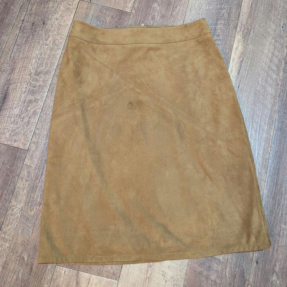 Women's Chico's suede look pencil skirt tan midi length size 4P